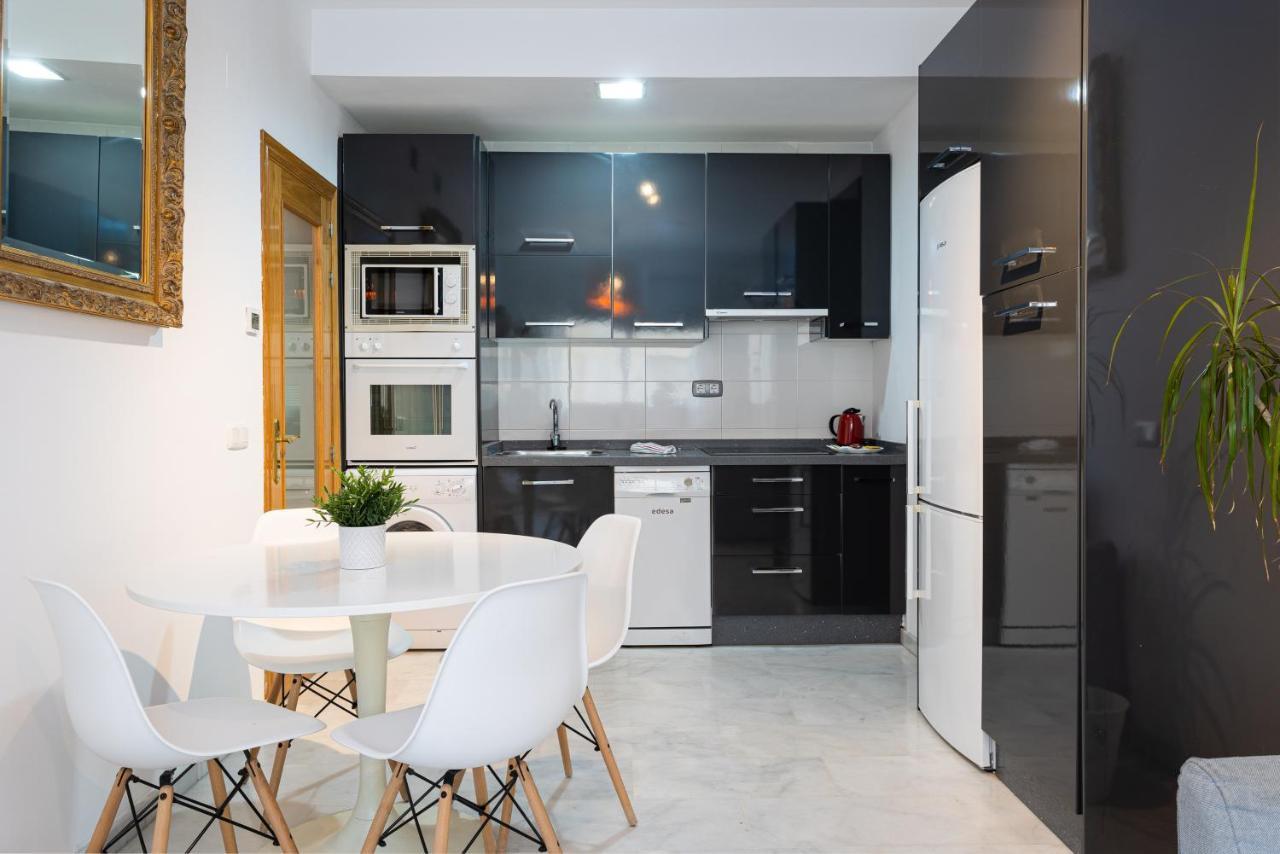 Holidays2Malaga Carrera Capuchinos Free Parking Aircon Downtown Extérieur photo